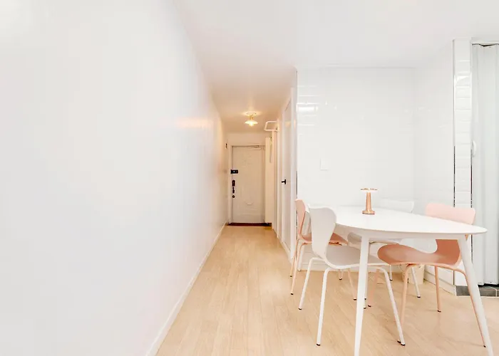 Heistay-30sec From Hongdae Subwaystop-elevator Villa *