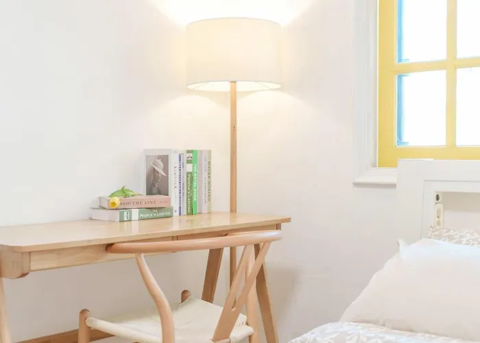 Villa Heistay-30sec From Hongdae Subwaystop-elevator Seoel