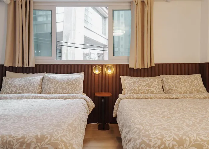 Heistay-30sec From Hongdae Subwaystop-elevator Villa